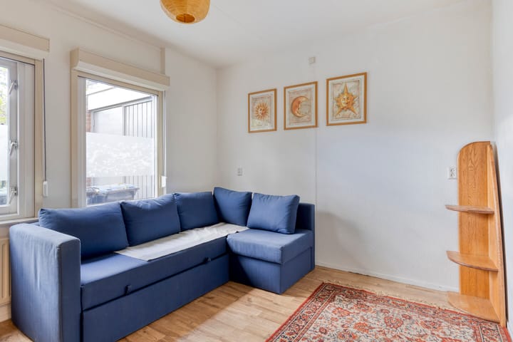 Foto 15 van Azalea 66