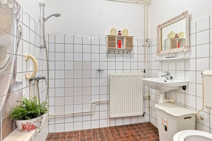 Foto 18 van Azalea 66