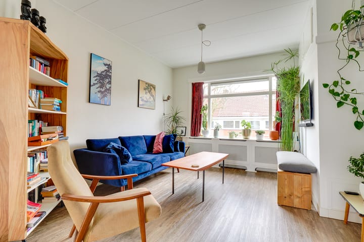 Photo 3 of Johannes Uitenbogaertstraat 50-BS