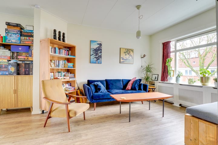 Photo 4 of Johannes Uitenbogaertstraat 50-BS