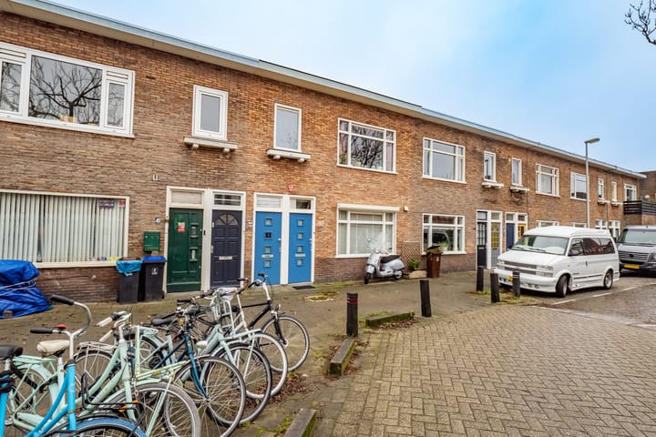 Photo 21 of Johannes Uitenbogaertstraat 50-BS