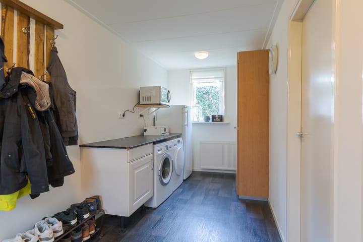 Photo 10 of Kerkeweg 55