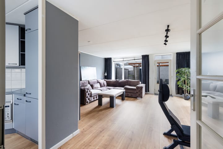 Photo 4 of Mahonie 220