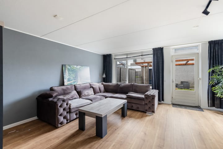 Photo 5 of Mahonie 220