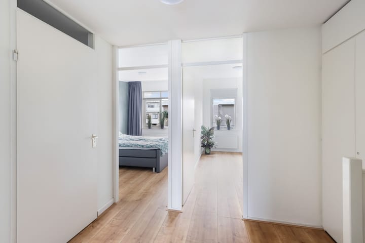 Foto 18 van Mahonie 220