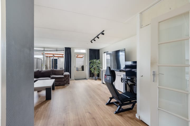 Photo 3 of Mahonie 220