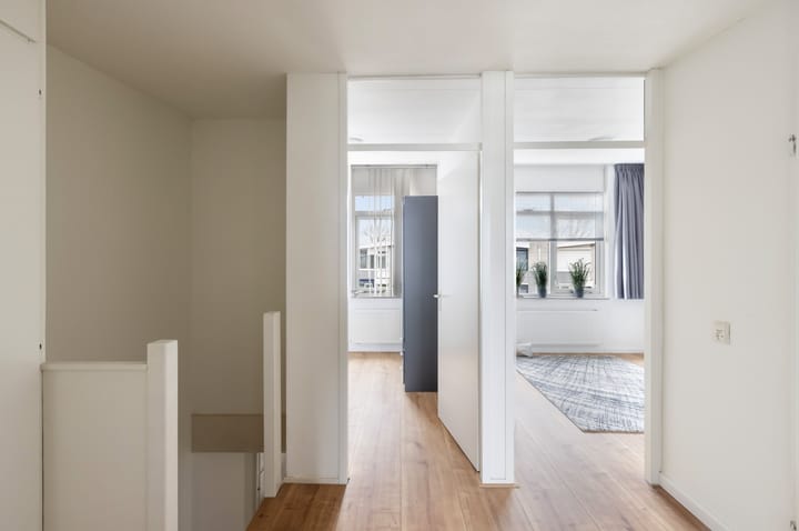 Foto 24 van Mahonie 220