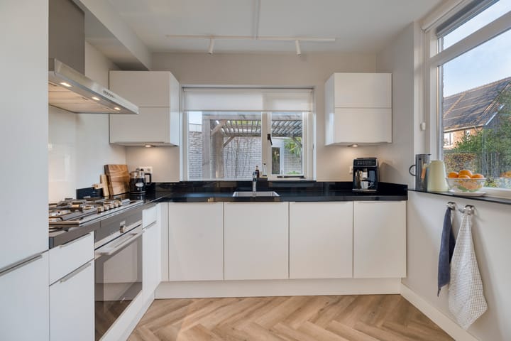 Foto 4 van Van Emsthof 21