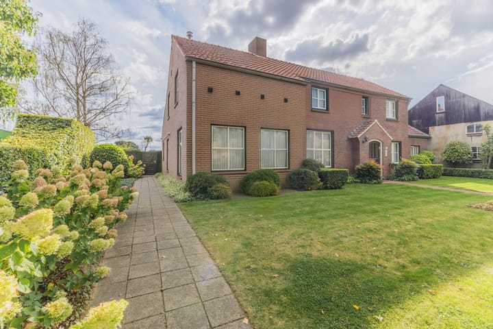 Photo 39 of Heezerenbosch 10-A