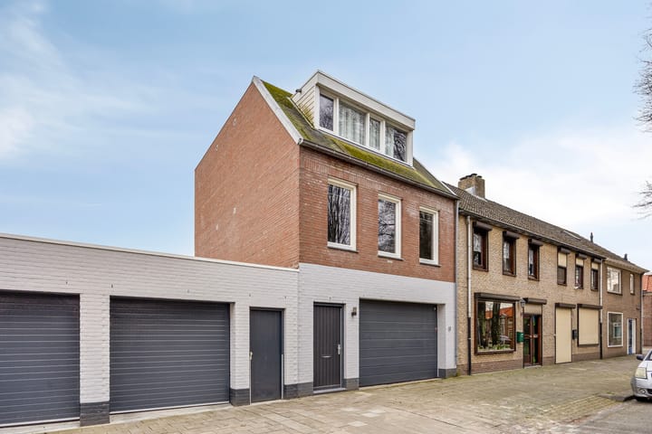 Foto 2 van Rooseveltplein 69