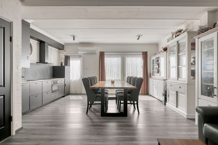 Foto 4 van Rooseveltplein 69