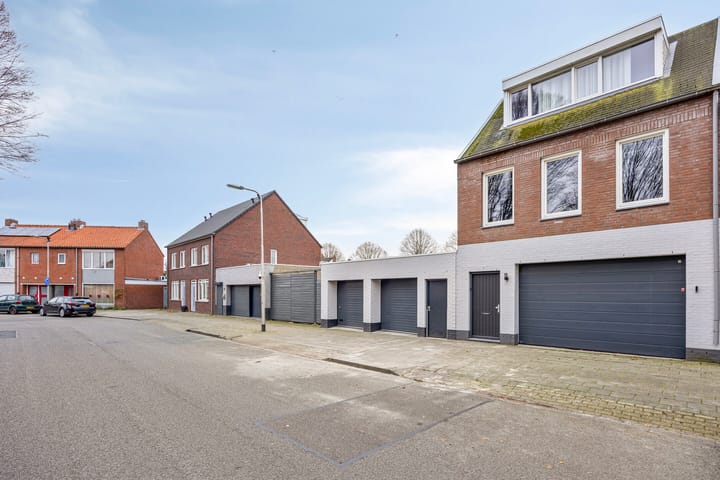 Foto 41 van Rooseveltplein 69