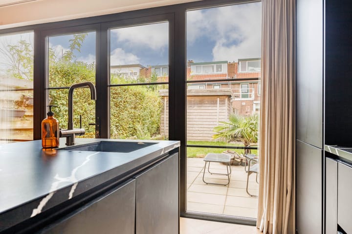 Photo 14 of Meijelaan 8