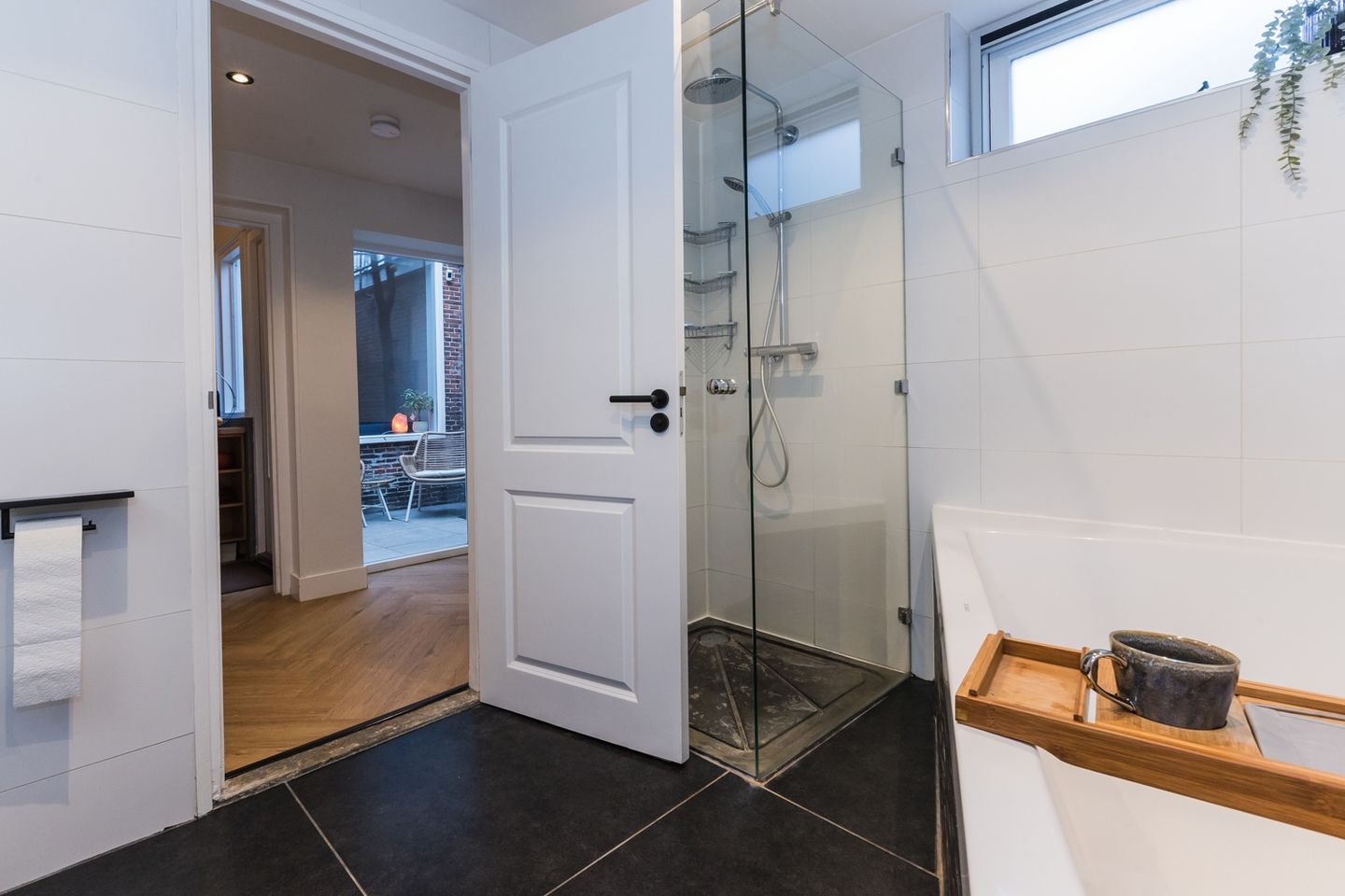 Foto 20 van Lieve Vrouwegracht 9