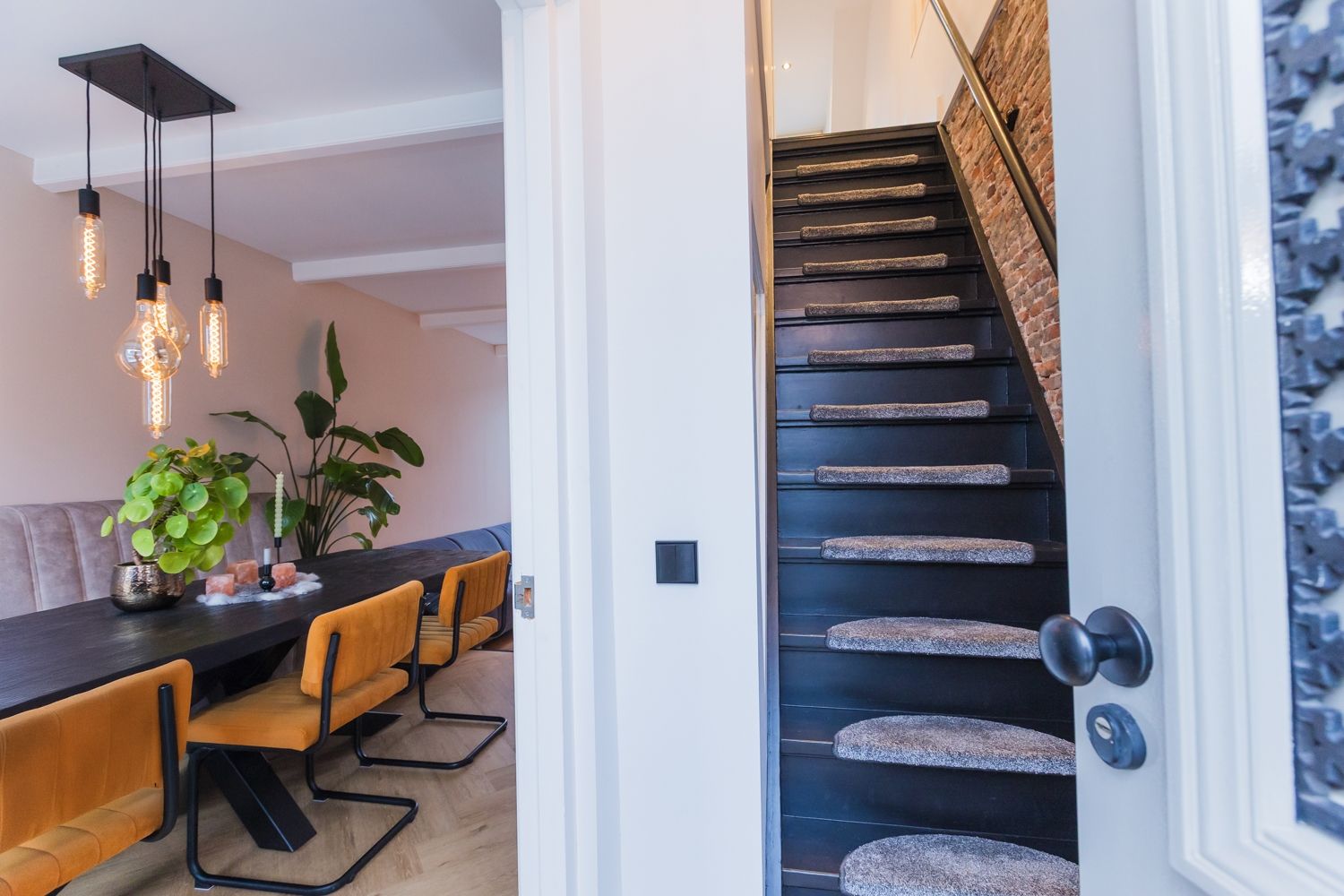 Foto 24 van Lieve Vrouwegracht 9