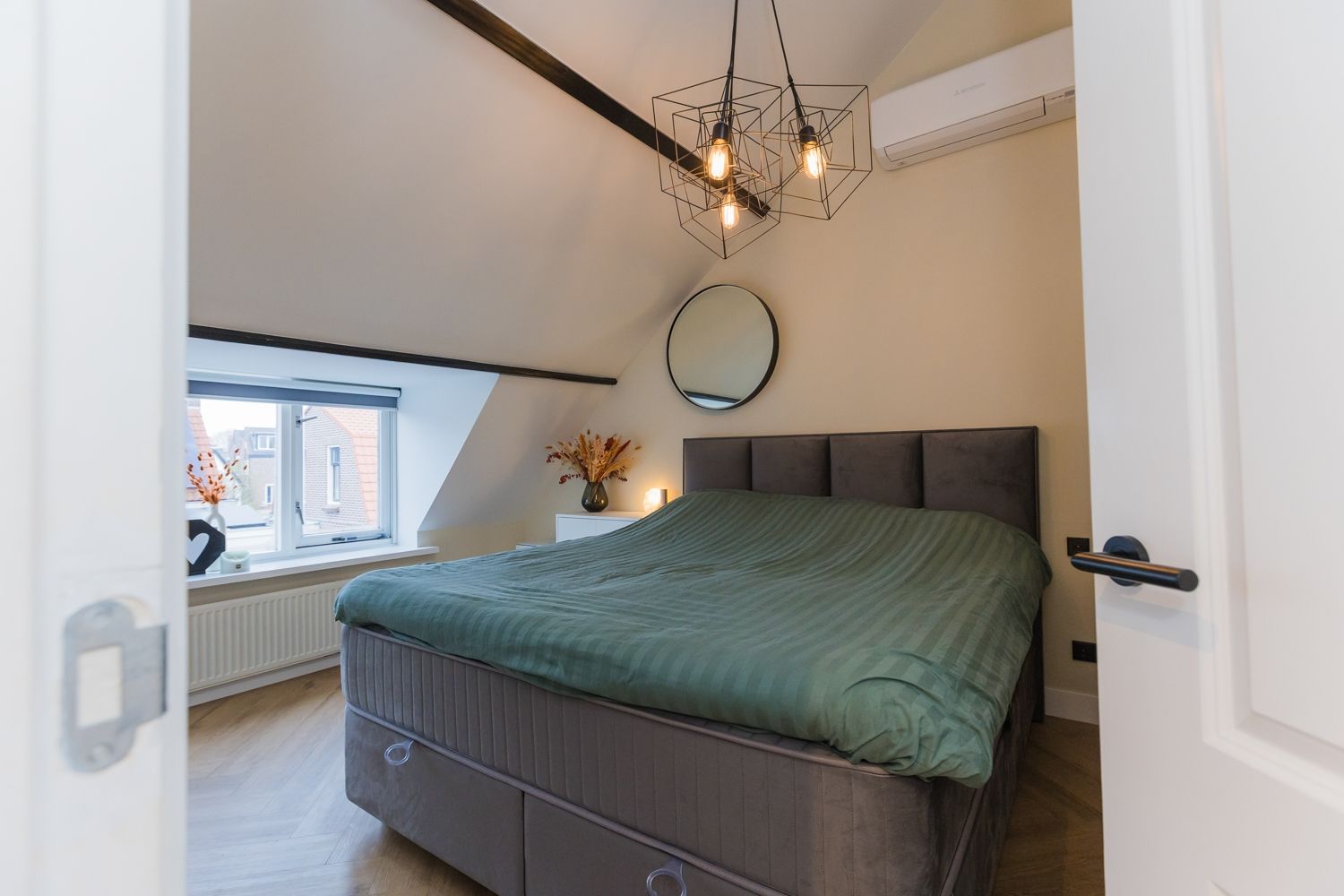 Foto 27 van Lieve Vrouwegracht 9