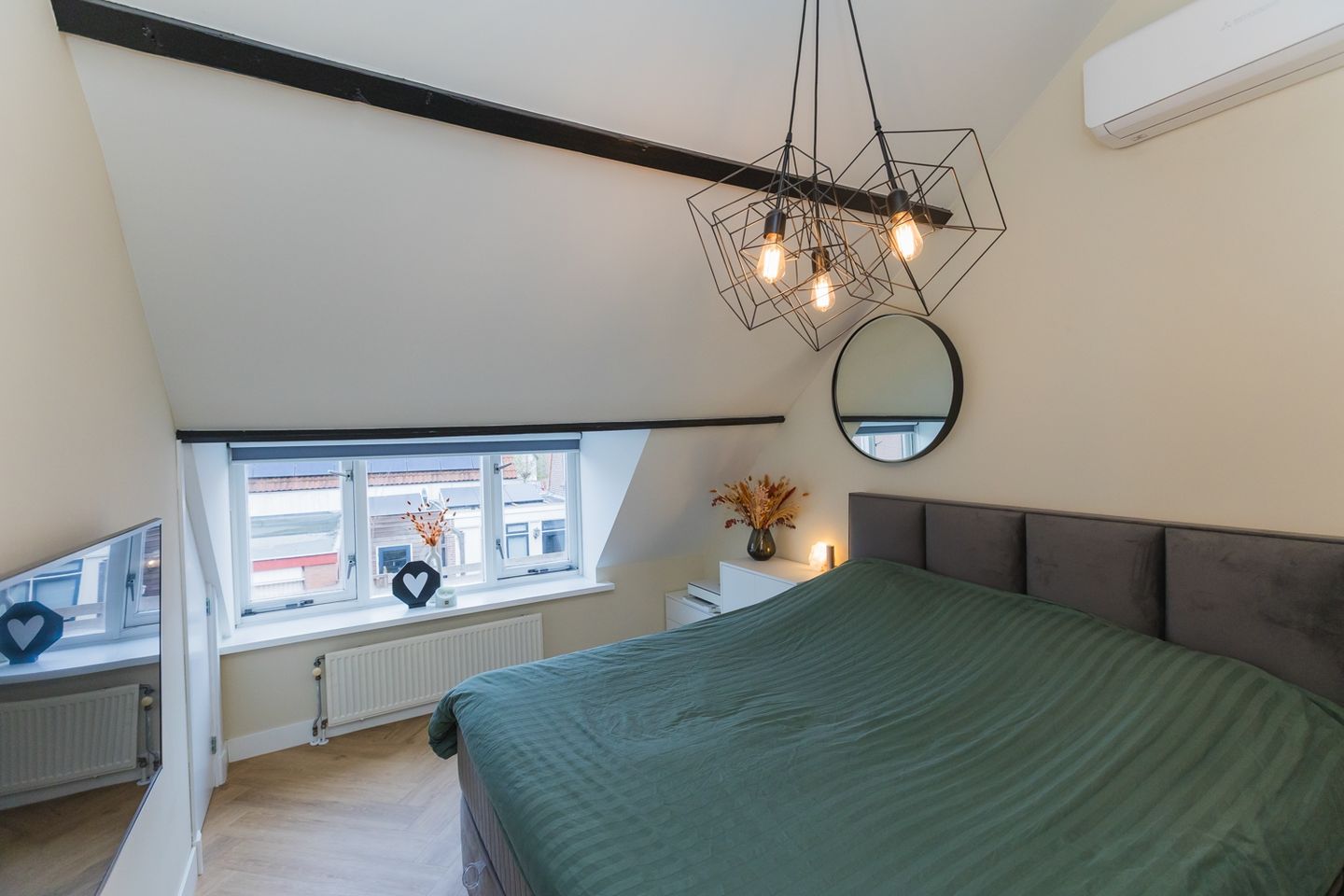 Foto 29 van Lieve Vrouwegracht 9