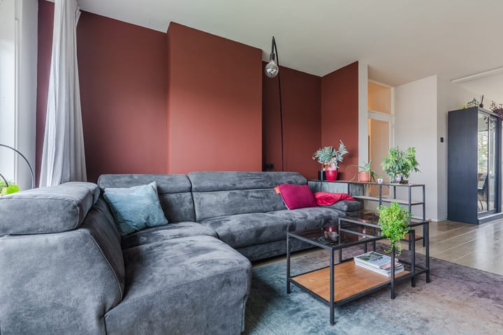 Foto 4 van Professor van der Veldenstraat 11