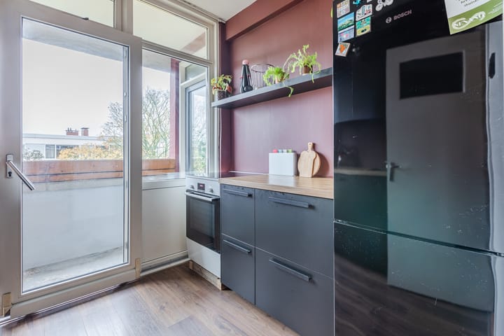 Foto 14 van Professor van der Veldenstraat 11