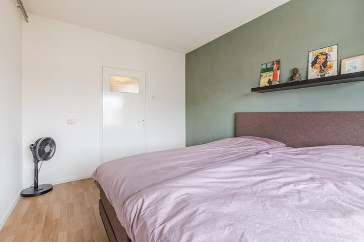 Foto 25 van Professor van der Veldenstraat 11