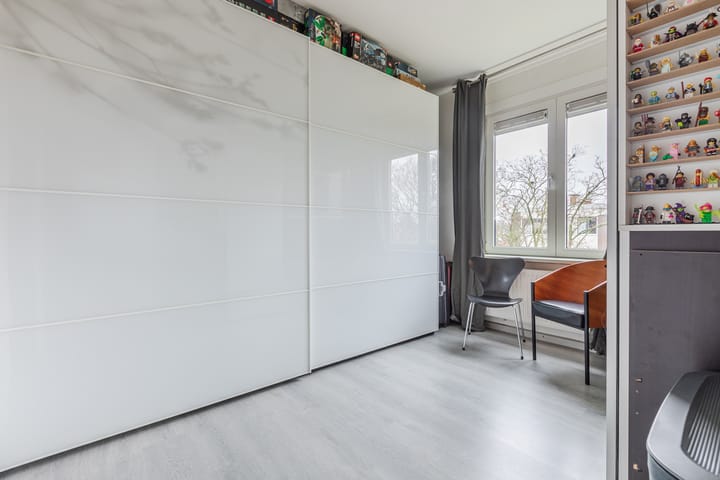 Foto 27 van Professor van der Veldenstraat 11