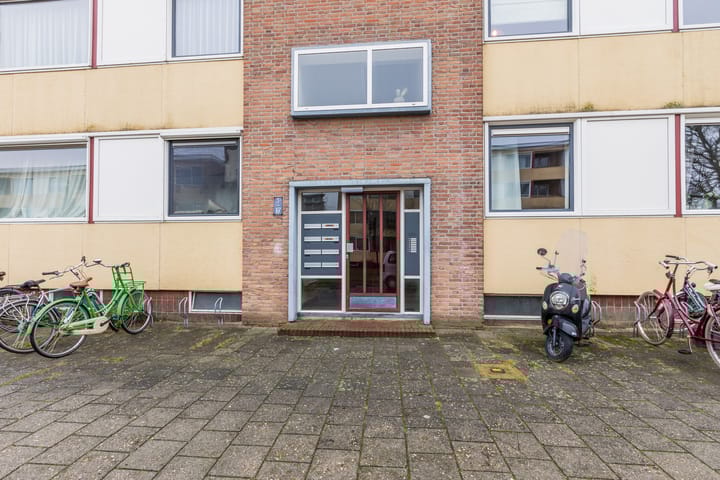 Foto 32 van Professor van der Veldenstraat 11