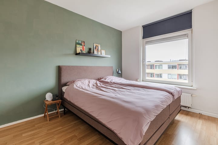 Foto 23 van Professor van der Veldenstraat 11