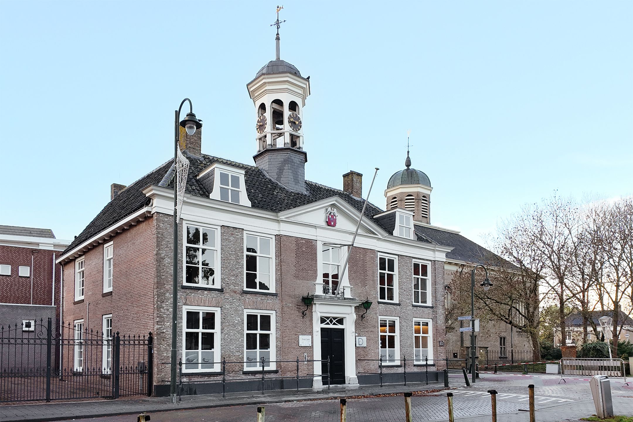 Westvoorstraat 1 