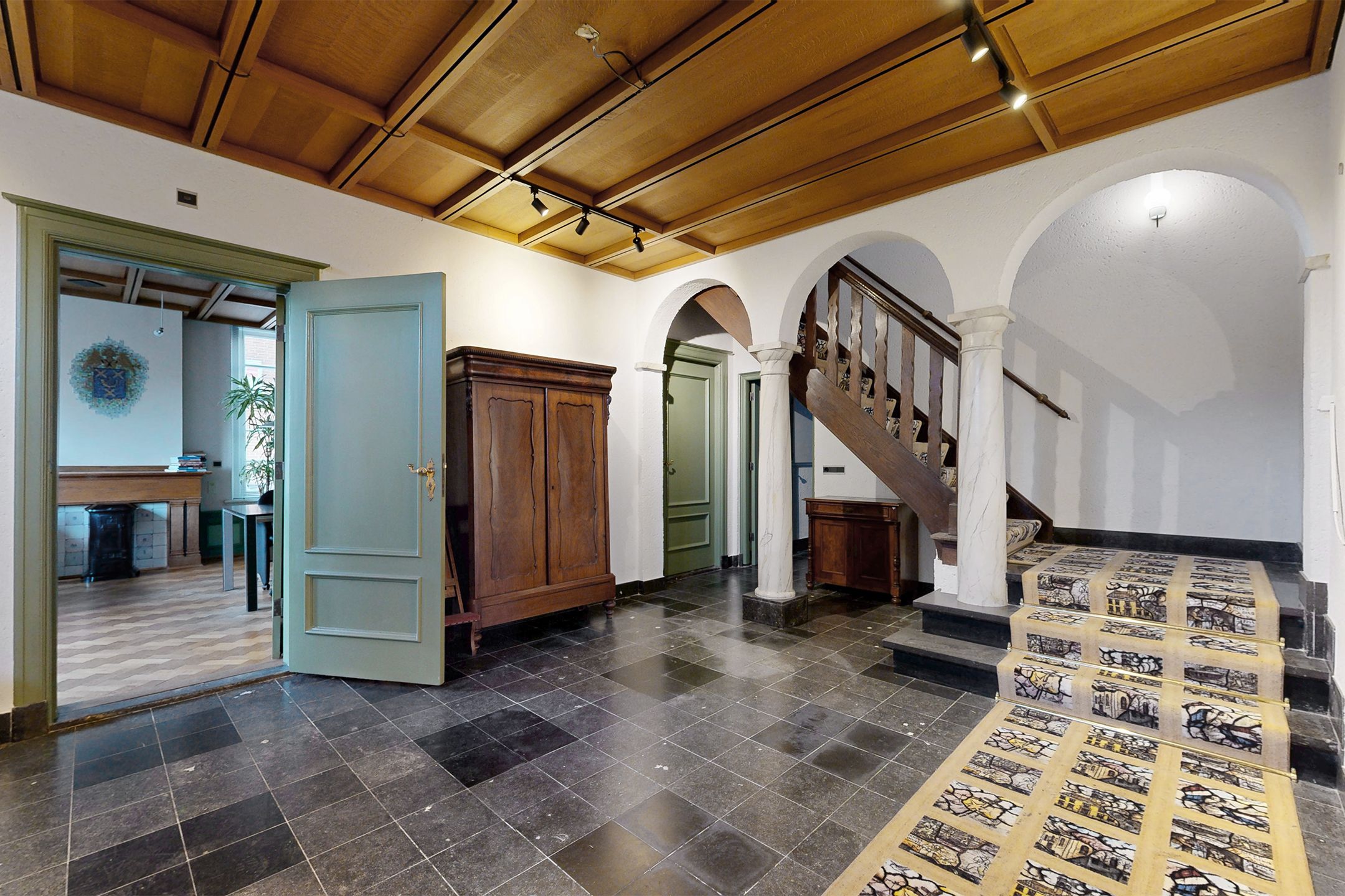 Foto 9 van Westvoorstraat 1