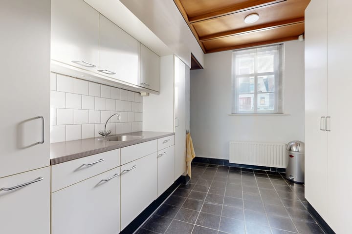 Foto 18 van Westvoorstraat 1