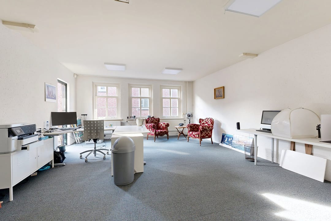 Foto 31 van Westvoorstraat 1