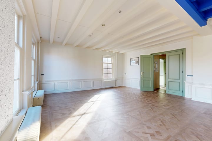 Foto 40 van Westvoorstraat 1