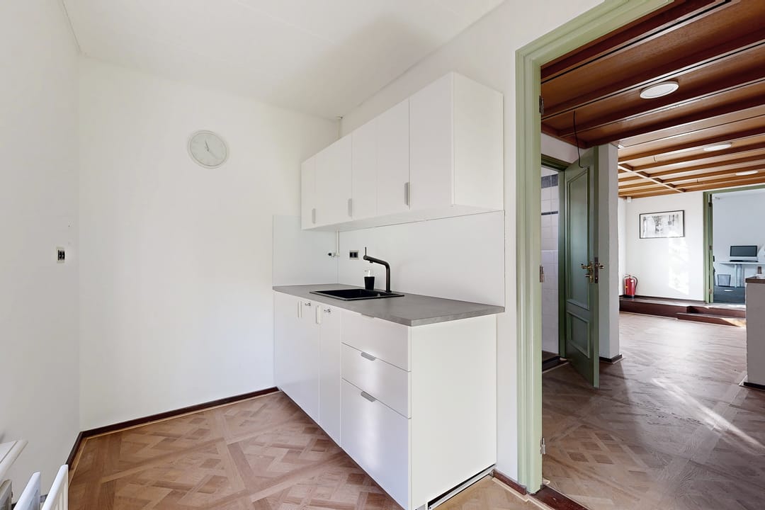 Foto 46 van Westvoorstraat 1