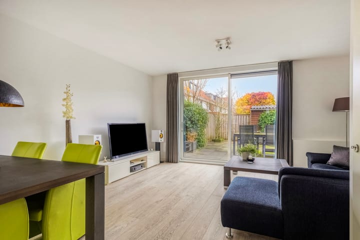 Photo 2 of Hélène Swarthstraat 8