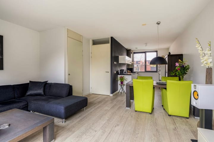 Photo 3 of Hélène Swarthstraat 8