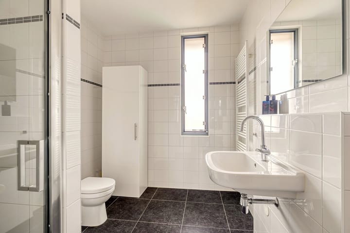 Foto 17 van Hélène Swarthstraat 8