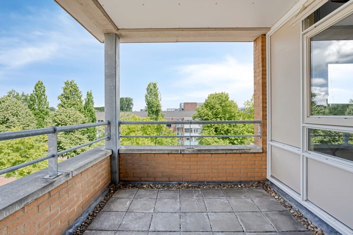 Foto 21 van Burgemeester Kuperusplein 173