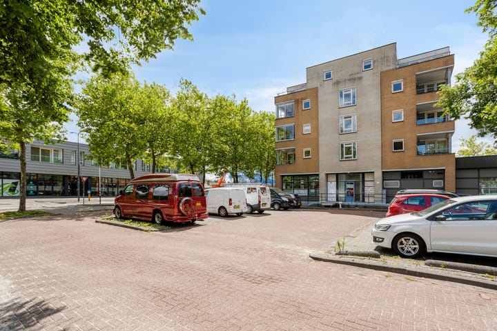 Foto 28 van Burgemeester Kuperusplein 173