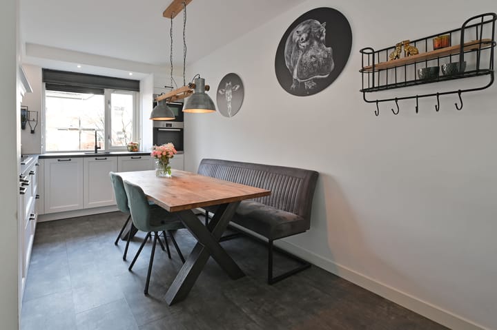 Photo 5 of Corridor 81