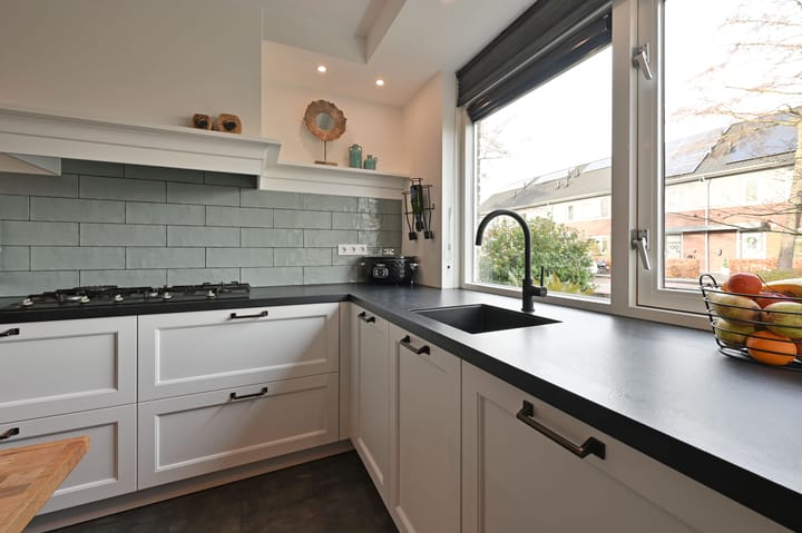 Photo 4 of Corridor 81