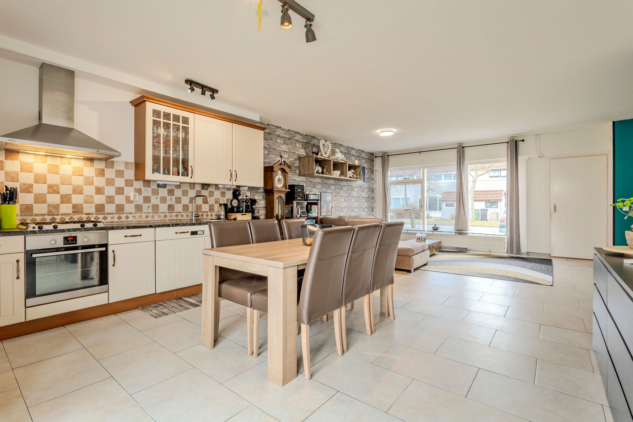 Foto 12 van Galjoen 20 45