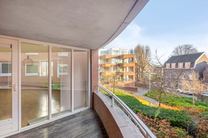 Photo 13 of Stellalunet 12-B