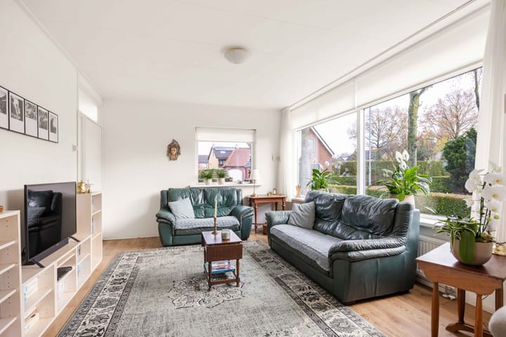 Foto 12 van Westergast 27