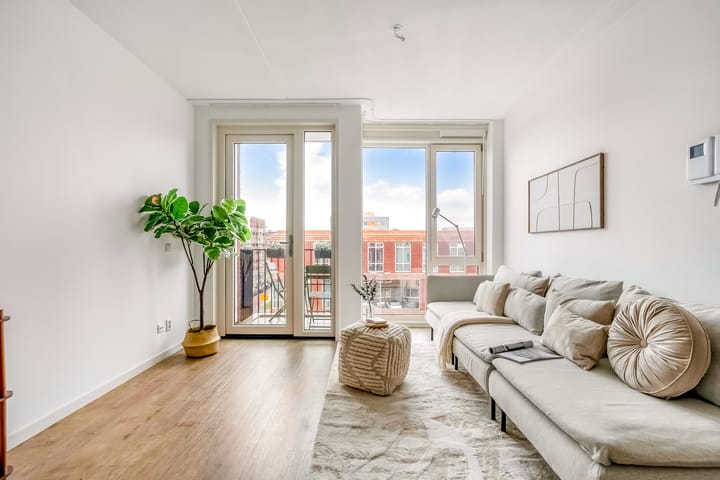 Photo 16 of San Marinostraat 53