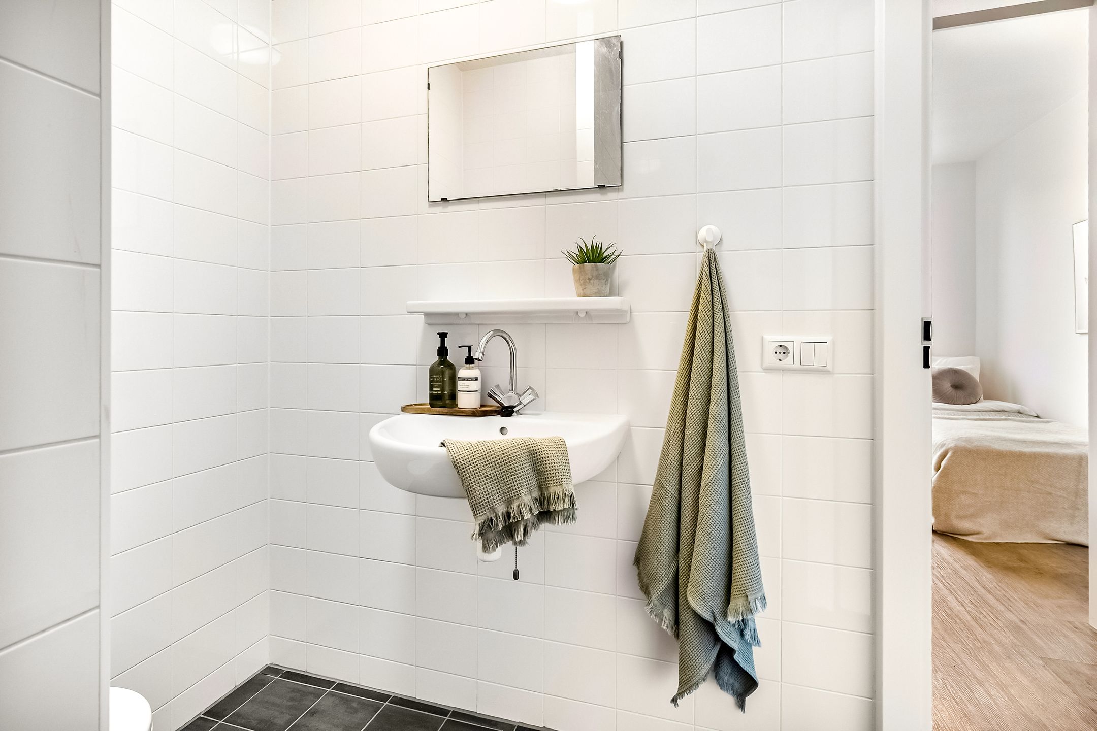 Foto 27 van San Marinostraat 53