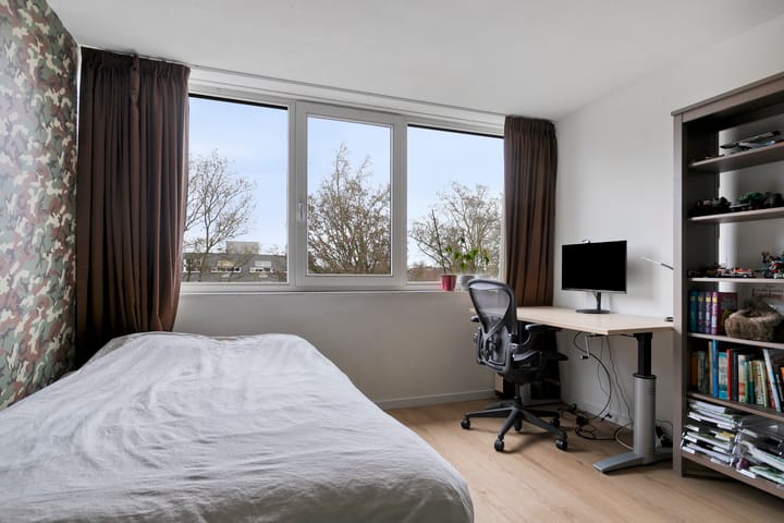 Foto 37 van Rijzertlaan 450