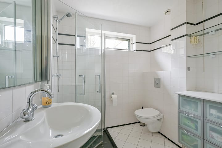 Photo 27 of Pieter Wariuslaan 11