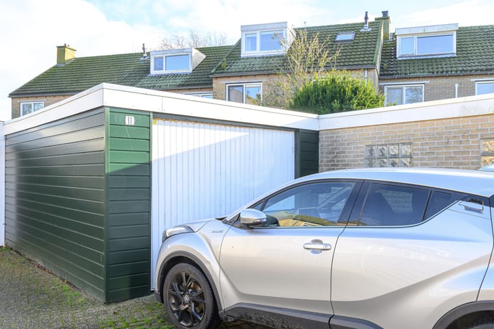 Photo 37 of Pieter Wariuslaan 11