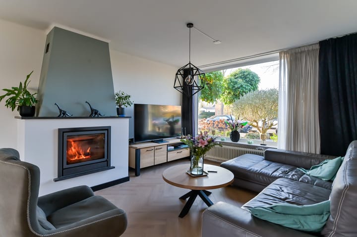 Photo 6 of Hogeweg 116