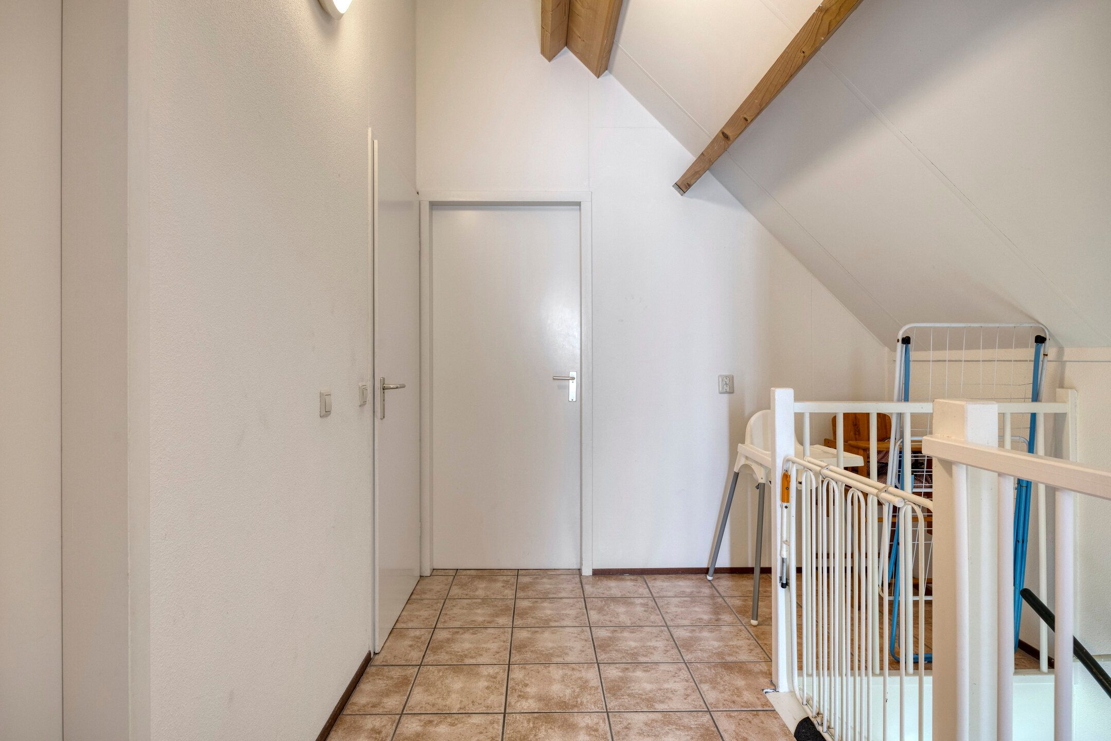 Foto 15 van Binnendijk 2-077